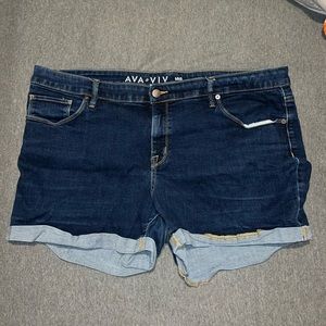 Ava & Viv midi denim shorts